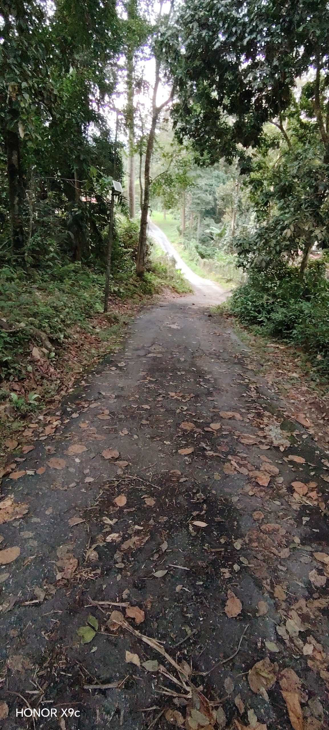 Keadaan jalan sebelum kerja premix